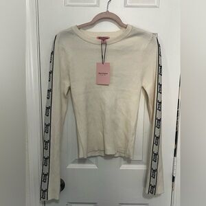 NWT Juicy Couture Women's Cream Ribbed Long-Sleeve Top with Logo